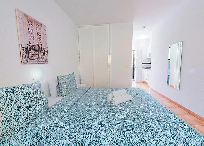 Cristianos Castle Harbour 451 Los Cristianos (Tenerife)